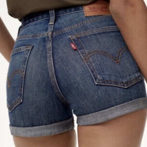 Levi's Pants - Levi’s Wedgie Cone Mills White Oak Jean Shorts 28